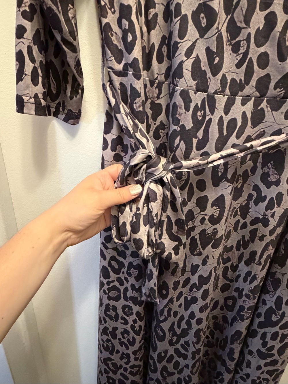 Women's Leopard Print Faux Wrap Maxi Dress 3/4 Sleeve Belted Pockets Size Large - Picture 7 of 10